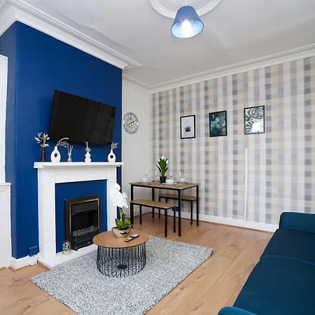 شقة 3 Bedroom Stylish Free Parking Contractor Leisure
